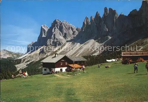 AK / Ansichtskarte Lajen Bozen Schutzhaus Brogles Rifugio verso Sass Rigais Fermeda