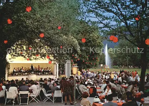 AK / Ansichtskarte Bad Liebenzell Kurhausterrasse Konzertpavillon Kurpark Lichterfest Kurhotel Helenenbad Cafe Heilbad Luftkurort im Schwarzwald Kat. Bad Liebenzell