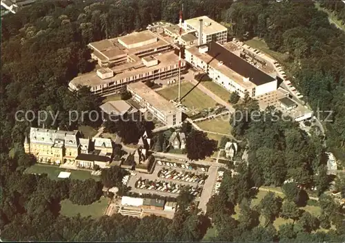 AK / Ansichtskarte Saarbruecken Saarlaendischer Rundfunk Hoerfunk und Fernsehstudios Schloss Halberg Fliegeraufnahme Kat. Saarbruecken