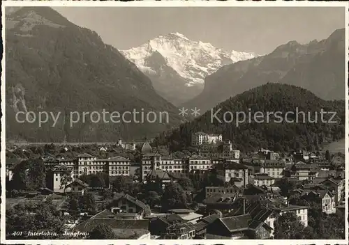 AK / Ansichtskarte Interlaken BE Panorama mit Jungfrau Berner Alpen Kat. Interlaken