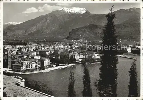 AK / Ansichtskarte Riva del Garda Panorama Gardasee Alpen Kat. 