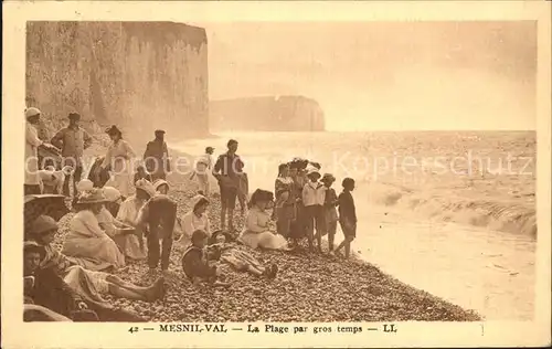 AK / Ansichtskarte Mesnil Val La plage par gros temps Kat. Criel sur Mer