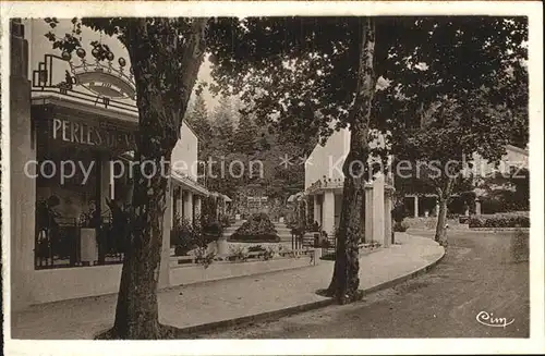 AK / Ansichtskarte Vals les Bains Square et Pergola des Perles Kat. Vals les Bains