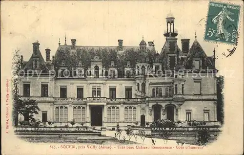 AK / Ansichtskarte Soupir Chateau Renaissance Cour d honneur Kat. Soupir