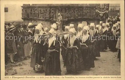 AK / Ansichtskarte Plougastel Daoulas Jour du Pardon Procession Sainte Anne Kat. Plougastel Daoulas