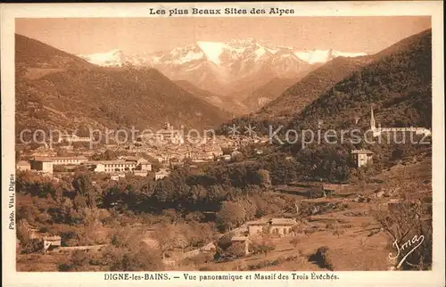 AK / Ansichtskarte Digne les Bains Vue panoramique Massif des Trois Eveches Collection Les plus beaux sites des Alpes Kat. Digne les Bains