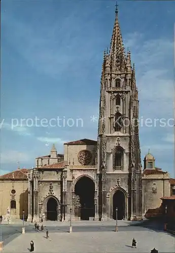 AK / Ansichtskarte Oviedo Asturias Kathedrale Kat. Oviedo