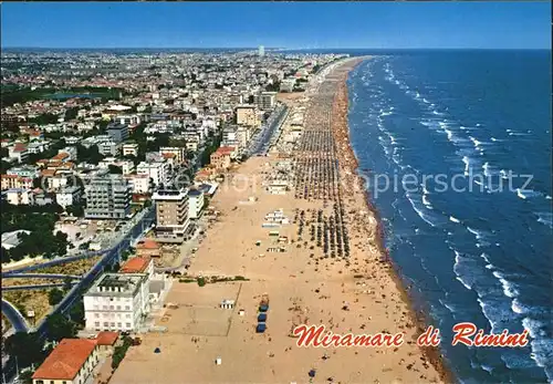 AK / Ansichtskarte Miramare di Rimini  Spiaggia vista dall aereo Riviera Adriatica Fliegeraufnahme Kat. Rimini