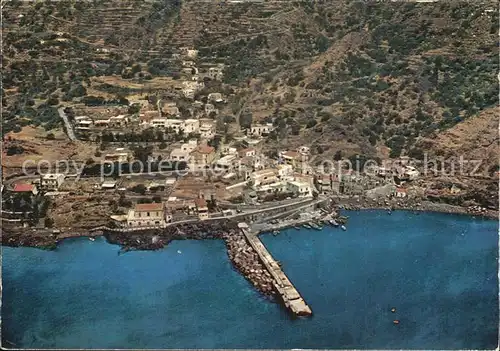 AK / Ansichtskarte Eolie Isola di Salina Rinella vista dall aereo