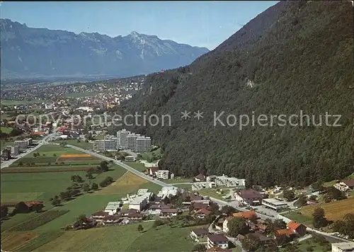 AK / Ansichtskarte Vaduz Panorama Ansicht von Sueden mit Meierhof Alpen Fliegeraufnahme Kat. Vaduz