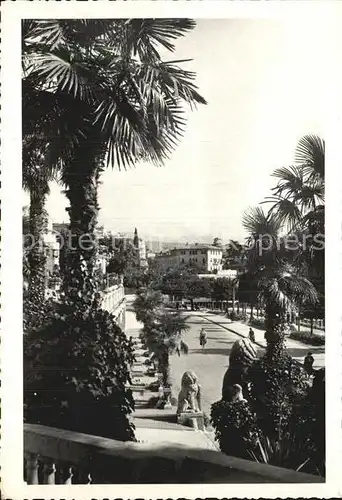 AK / Ansichtskarte Opatija Istrien Palmen Promenade