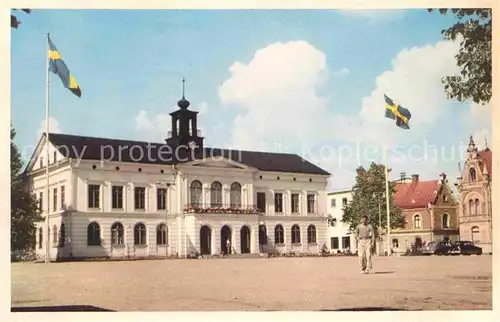 AK / Ansichtskarte Koeping Rathaus Flagge