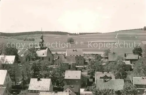 AK / Ansichtskarte Neudorf Erzgebirge Ortsansicht mit Kirche Kat. Oberwiesenthal