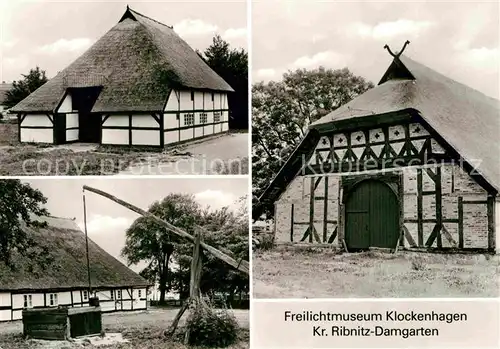 AK / Ansichtskarte Klockenhagen Freilichtmuseum Bauernhaus Scheune Ziehbrunnen Denkmalhof Kat. Ribnitz Damgarten