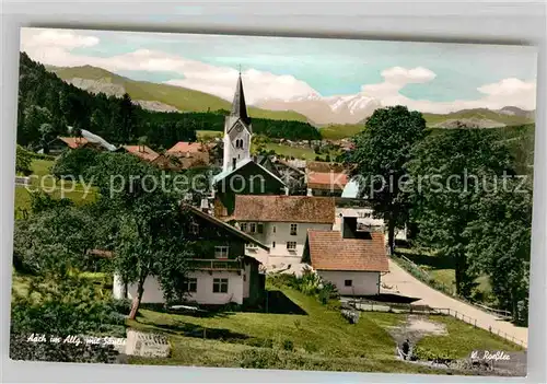 AK / Ansichtskarte Aach Oberstaufen Ortsansicht mit Kirche mit Blick zum Saentis Kat. Oberstaufen