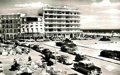 AK / Ansichtskarte Canet Plage Place Kat. Canet en Roussillon