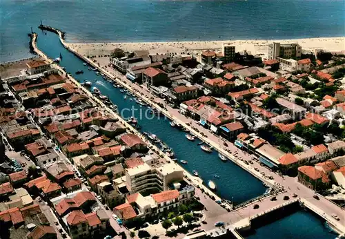 AK / Ansichtskarte Palavas les Flots Herault Fliegeraufnahme Port de Peche Kat. Palavas les Flots