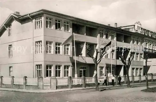 AK / Ansichtskarte Ahlbeck Ostseebad FDGB Erholungsheim Bernhard Goering II Kat. Heringsdorf Insel Usedom