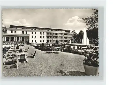 AK / Ansichtskarte Bad Wildungen Sanatorium Wicker Fontaene Kat. Bad Wildungen