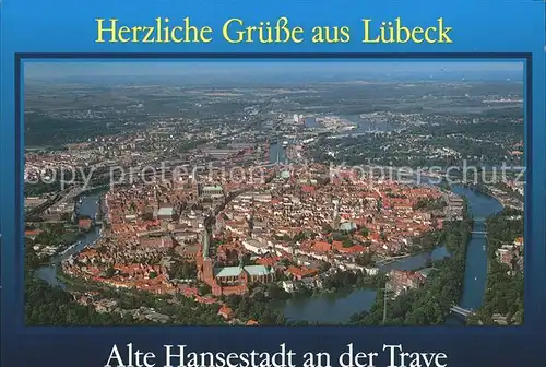 AK / Ansichtskarte Luebeck Altstadt Hansestadt an der Trave Fliegeraufnahme Kat. Luebeck