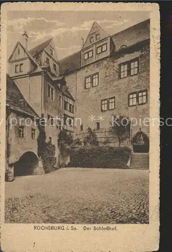 AK / Ansichtskarte Rochsburg Schloss im Muldental Schlosshof Kat. Lunzenau