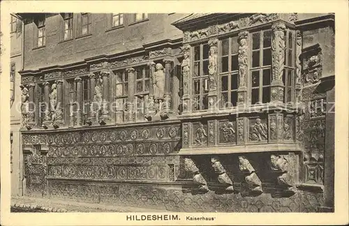 AK / Ansichtskarte Hildesheim Kaiserhaus Historisches Gebaeude Figuren Fassade Kat. Hildesheim