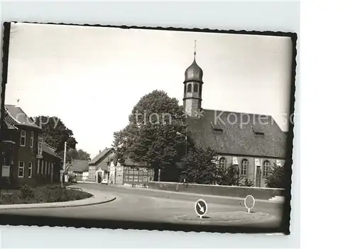 AK / Ansichtskarte Hohenhameln Strassenpartie an der Kirche Kat. Hohenhameln