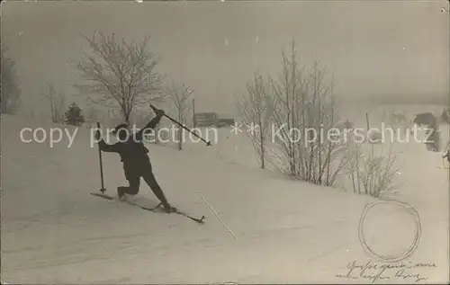 AK / Ansichtskarte Geising Erzgebirge im Winter Skifahrer Kat. Geising Osterzgebirge