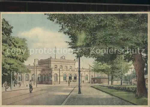 AK / Ansichtskarte Dessau Rosslau Bahnhof KVL Nr 643 Kuenstlerkarte Kat. Dessau Rosslau
