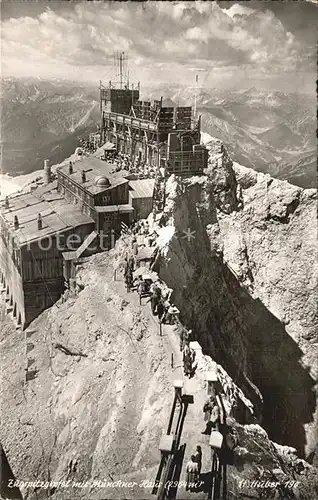 AK / Ansichtskarte Zugspitze mit Muenchener Haus Fliegeraufnahme Kat. Garmisch Partenkirchen