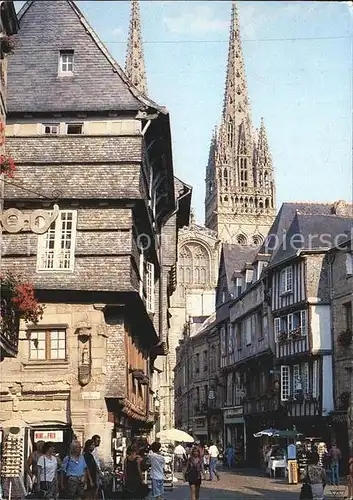 AK / Ansichtskarte Quimper La rue Kereon et la Cathedrale Kat. Quimper