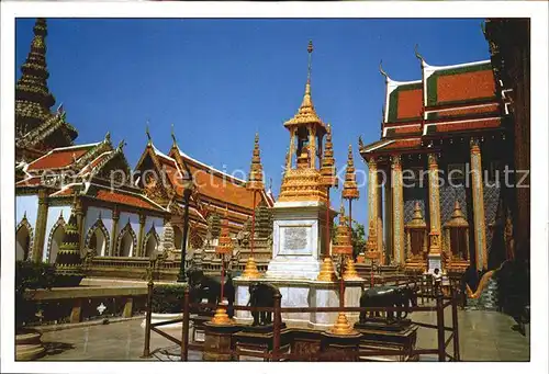 AK / Ansichtskarte Bangkok Emerald Buddha Temple Kat. Bangkok