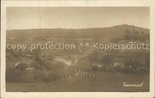 AK / Ansichtskarte Exermont Ortsansicht mit Kirche Soldaten Kat. Exermont