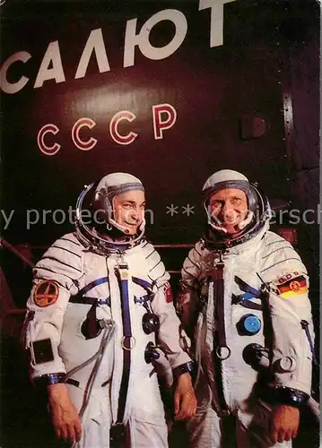 AK / Ansichtskarte Raumfahrt Kosmonauten Waleri Bykowski Sigmund Jaehn  Kat. Flug