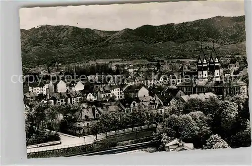 AK / Ansichtskarte Offenburg Stadtbild mit Dreifaltigkeitskirche Schwarzwald Kat. Offenburg