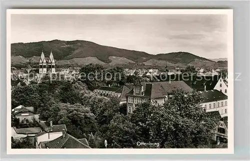 AK / Ansichtskarte Offenburg Stadtbild mit Dreifaltigkeitskirche und Lehr und Erziehungsinstitut Kloster Schwarzwald Kat. Offenburg