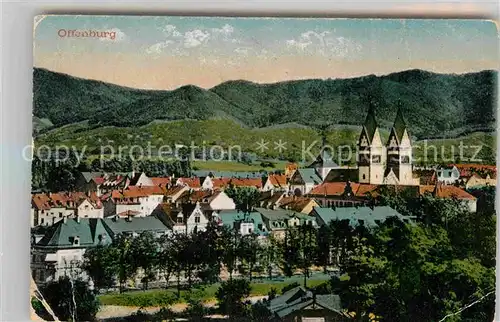 AK / Ansichtskarte Offenburg Stadtbild mit Dreifaltigkeitskirche Schwarzwald Kat. Offenburg