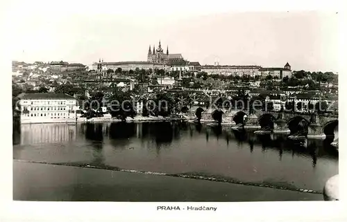 AK / Ansichtskarte Prag Prahy Prague Burg Panorama Kat. Praha