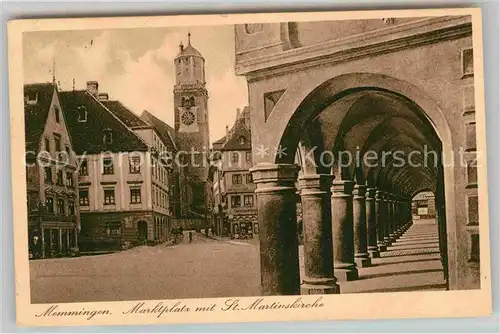 AK / Ansichtskarte Memmingen Marktplatz mit St Martinskirche Kat. Memmingen