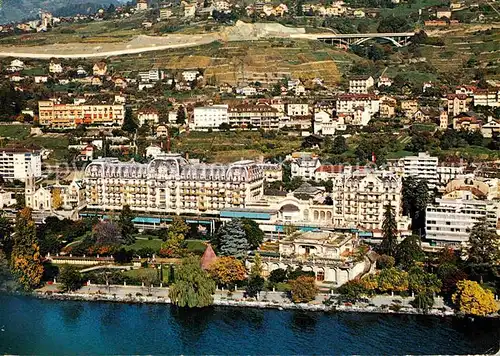 AK / Ansichtskarte Montreux VD Hotel Palace et Pavillon des sports Fliegeraufnahme Kat. Montreux