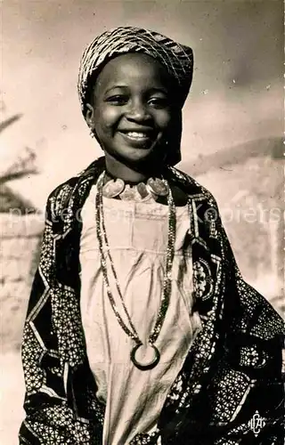 AK / Ansichtskarte Tchad Tschad La petite fille du Sultan de Binder