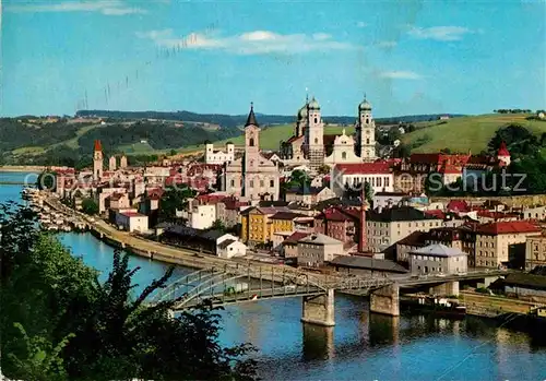 AK / Ansichtskarte Passau Donaupartie mit Hafen Dom Kirche Kat. Passau