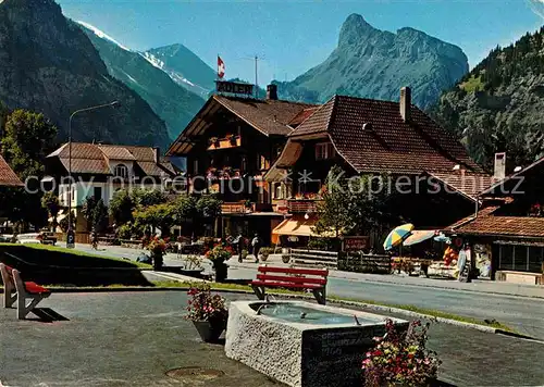 AK / Ansichtskarte Kandersteg BE Dorfbrunnen Rinderhorn Gellihorn Berner Alpen Kat. Kandersteg