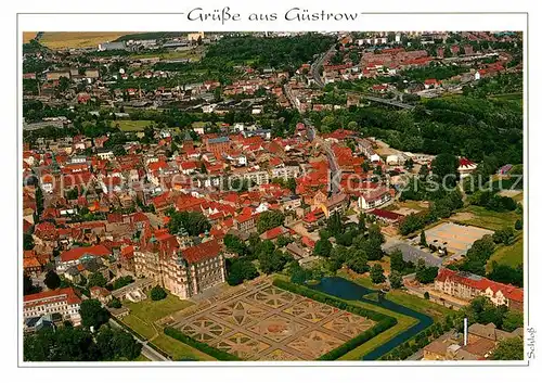 AK / Ansichtskarte Guestrow Mecklenburg Vorpommern Schloss Fliegeraufnahme Kat. Guestrow