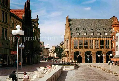AK / Ansichtskarte Minden Westfalen Marktplatz und Scharn mit altem Rathaus Kat. Minden