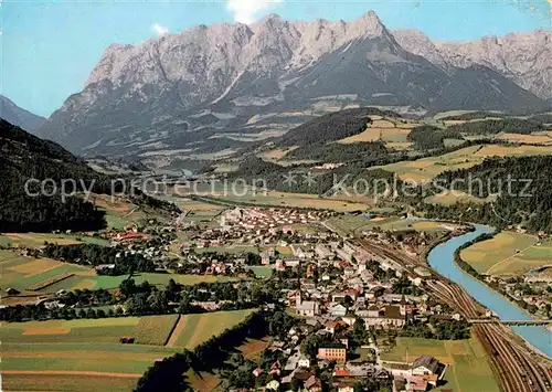 AK / Ansichtskarte Bischofshofen Salzach mit Tennengebirge