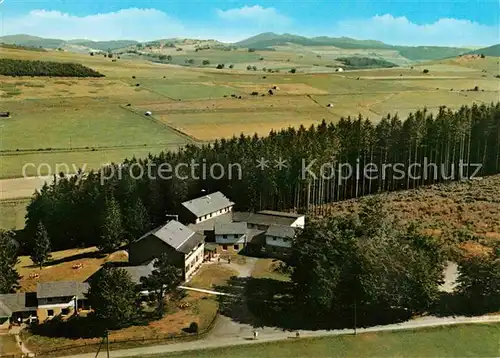 AK / Ansichtskarte Usseln Fliegeraufnahme Familien Ferienstaette Hamm Kat. Willingen (Upland)