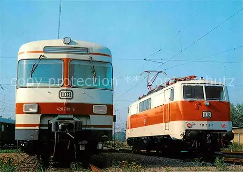 AK / Ansichtskarte Lokomotive S Bahn Lokomotive 111 111 1 Triebwagen 420799 9 Deutsche Bahn Kat. Eisenbahn