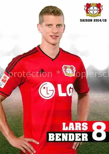 AK / Ansichtskarte Fussball Bayer Leverkusen Lars Bender  Kat. Sport