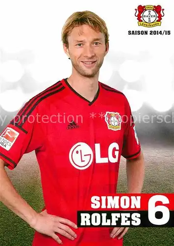 AK / Ansichtskarte Fussball Bayer Leverkusen Simon Rolfes  Kat. Sport